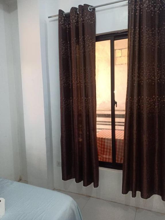 Chelle'S Apartelle-Inn El Nido Bagian luar foto